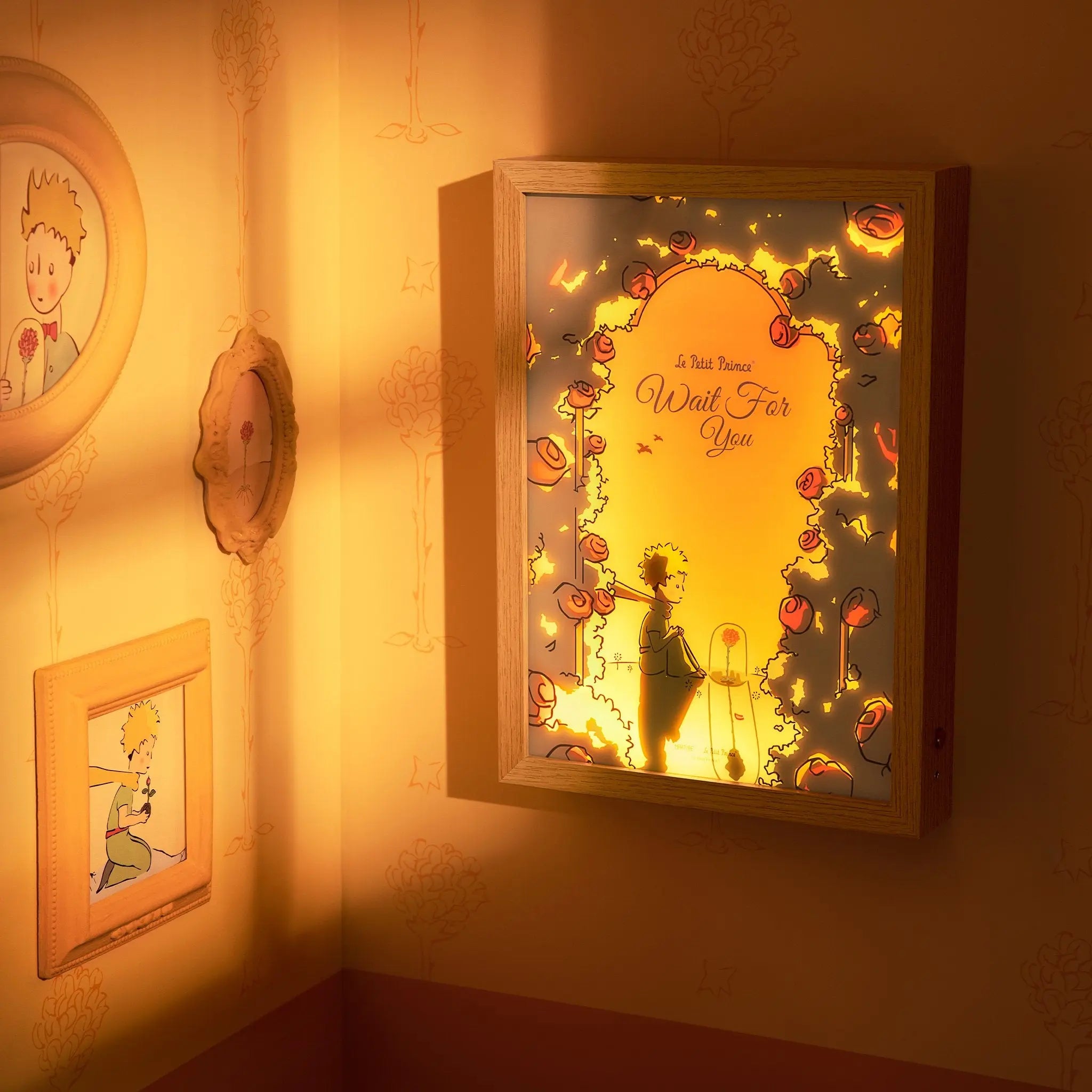 MarTUBE®︎ x Le Petit Prince Rose Garden Picture Frame Light - MarTUBE