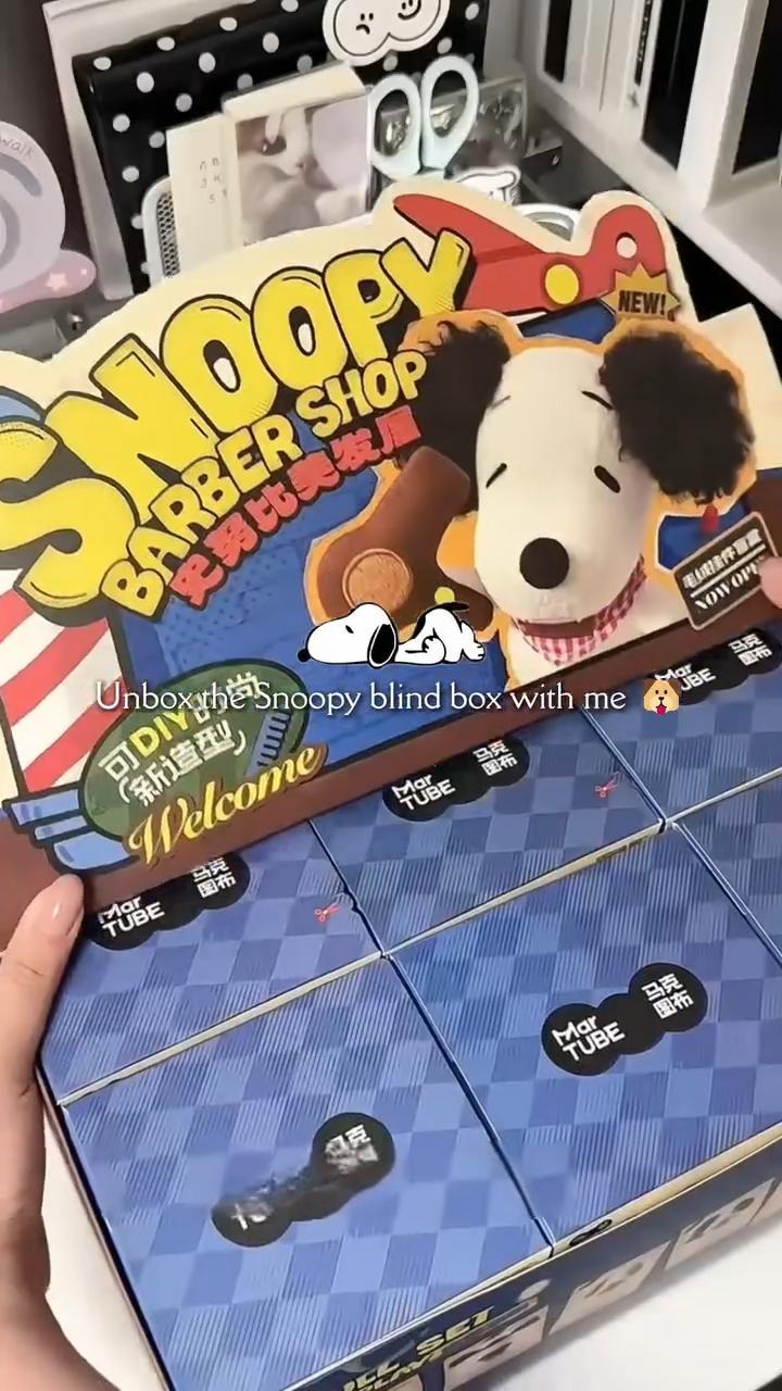snoopy barber shop series blind box